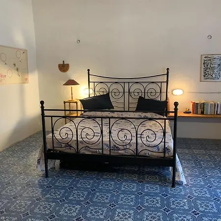 Filicudi Canale Casa Bra Pecorini